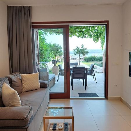 Apartments Villa Oliva Turanj Exteriér fotografie