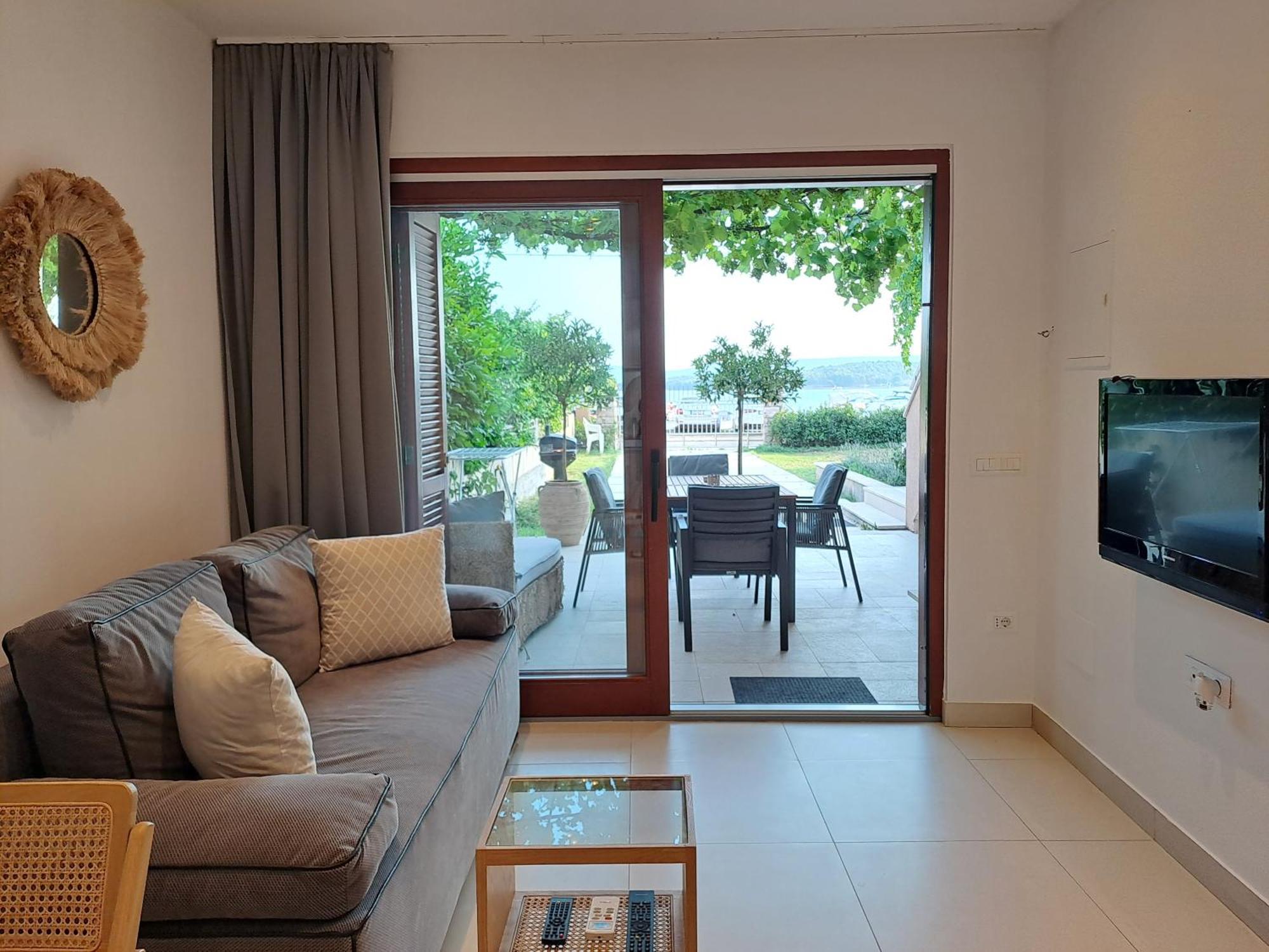 Apartments Villa Oliva Turanj Exteriér fotografie