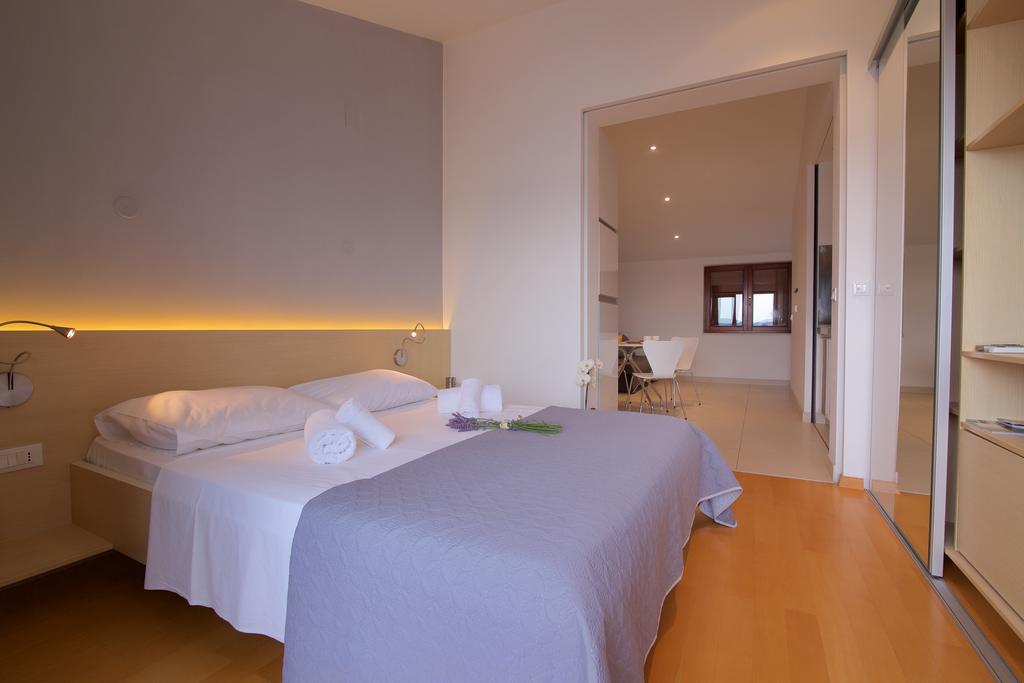Apartments Villa Oliva Turanj Exteriér fotografie